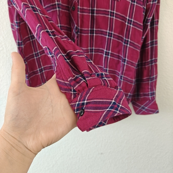 Rails Hunter Plaid Button Down Long Sleeve Shirt In Cranberry Size M - Picture 8 of 12